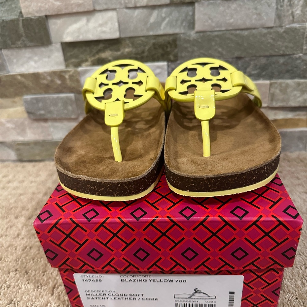 Tory Burch Blazing Yellow Sandals size 6